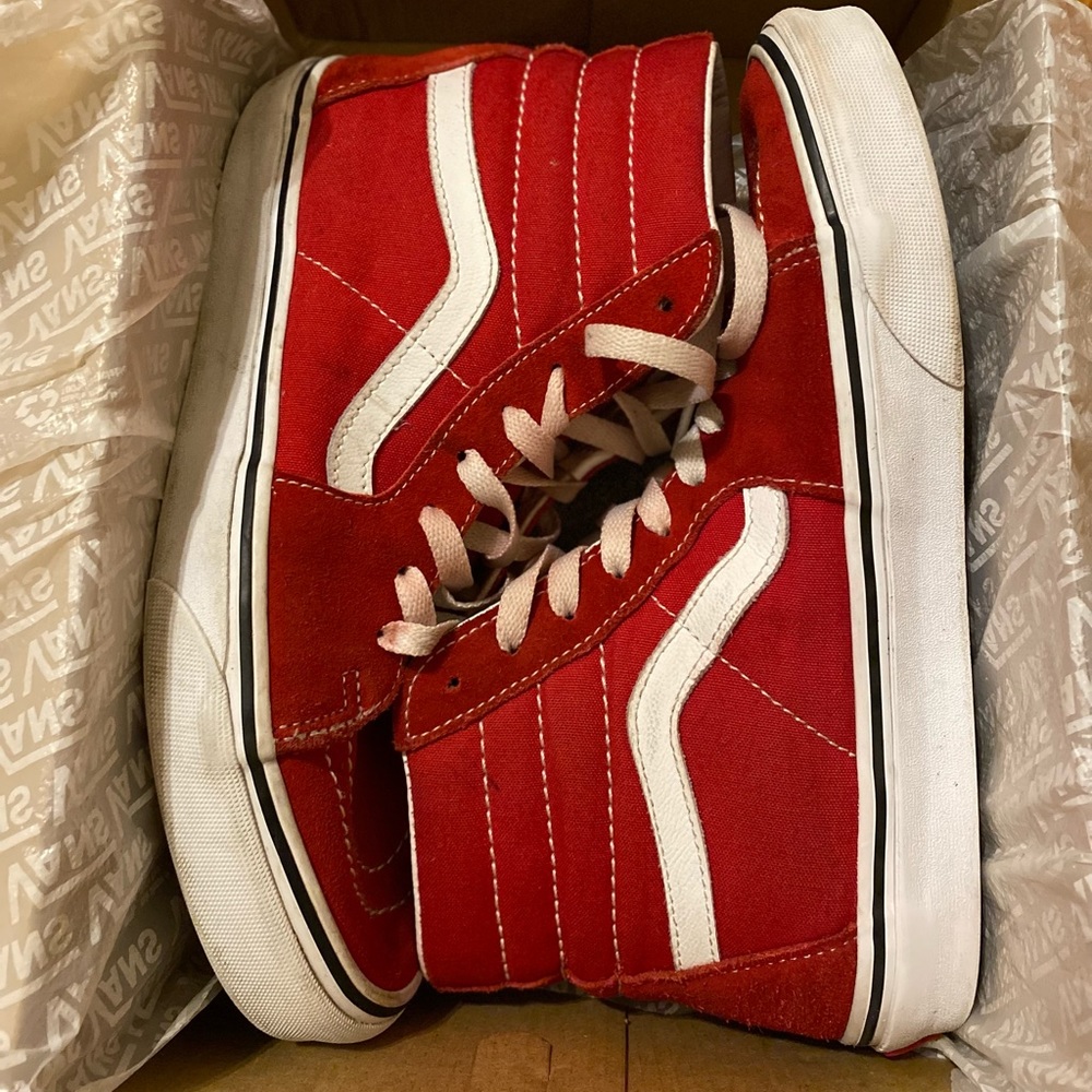 Red Vans Size 7 men / 8.5 Woman